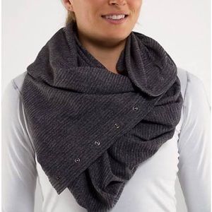 Lululemon Vinyasa Scarf